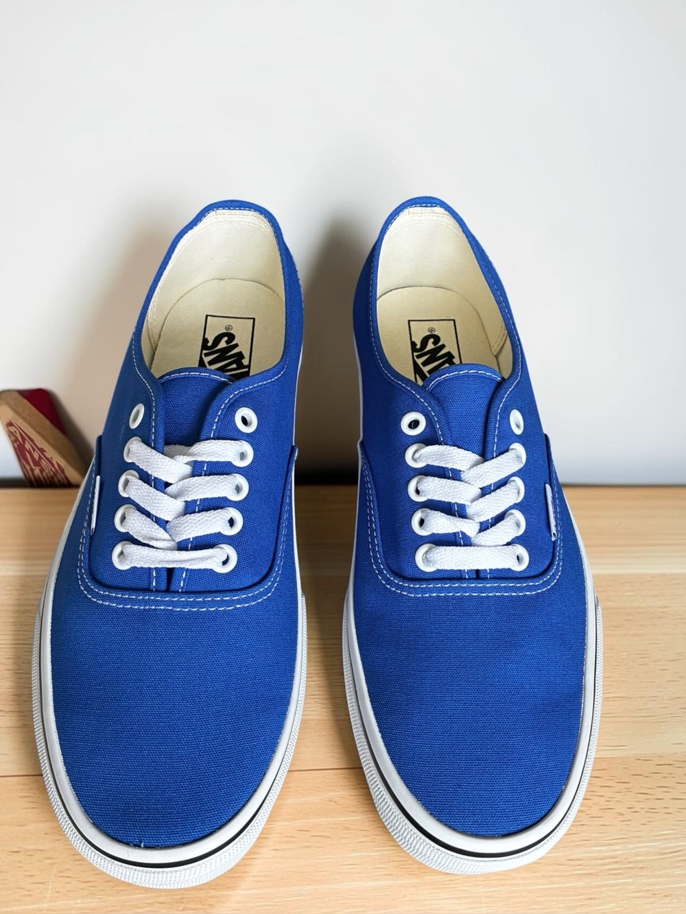 Vans Authentic Canvas Sneaker Size 9 Men - Royal Blue Brand New - Picture 4 of 12